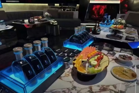 昭通夜场KTV招聘模特,昭通夜总会新场开业,招兵买马,欢迎加